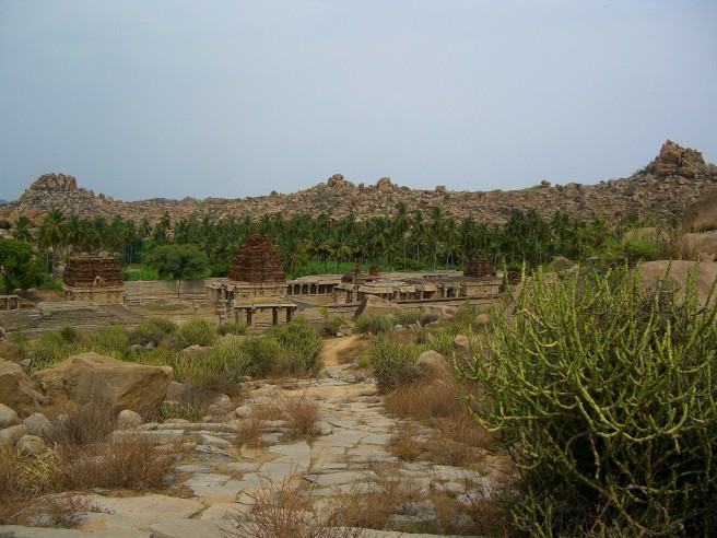 india 046 - hampi - ruins landscape